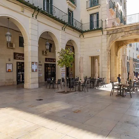 Apartamento Plaza Ayuntamiento *